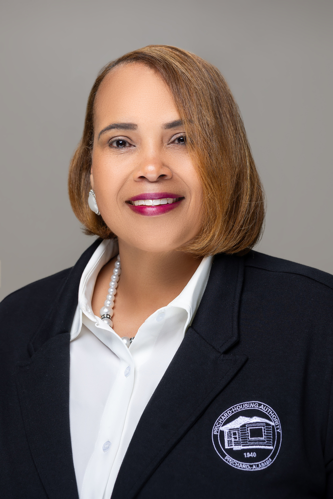 Symora King, Quality Control Compliance Manager professional potrait